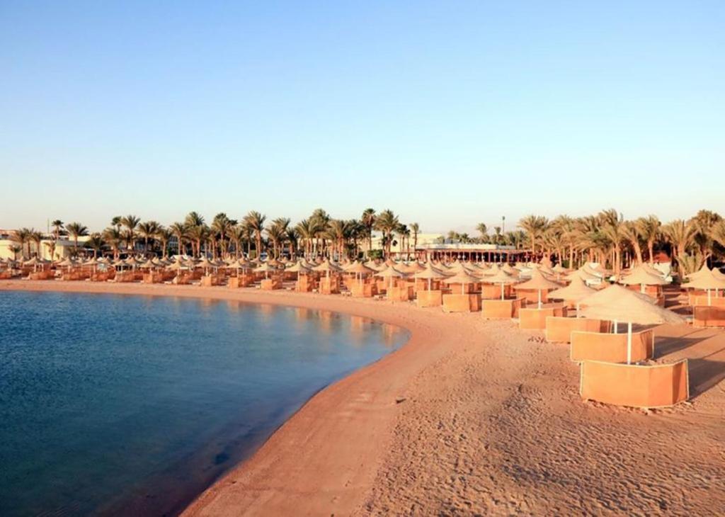 Makadi Heights Lux With Big Fenced Garden Apartament
